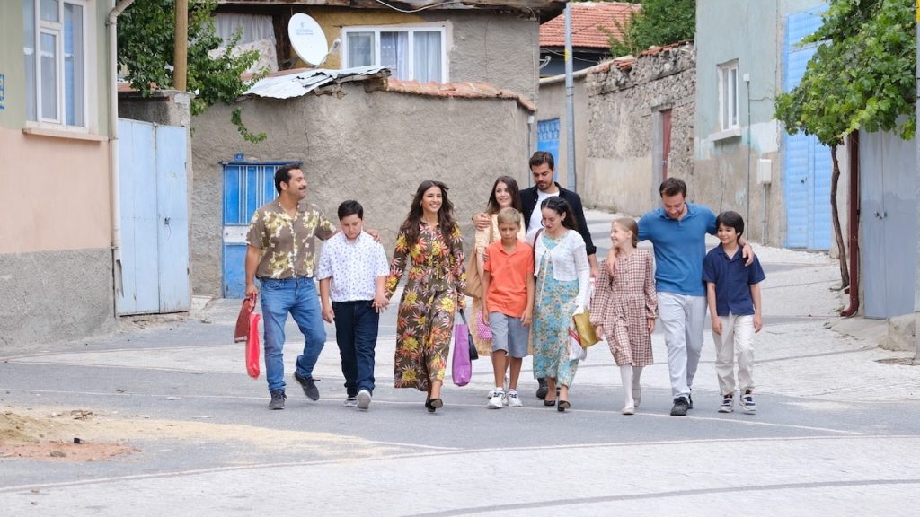Gönül Dağı 145. Bölümde Kenan ve Veysel kavga etti! Taner'in anısı kendisini yıktı!