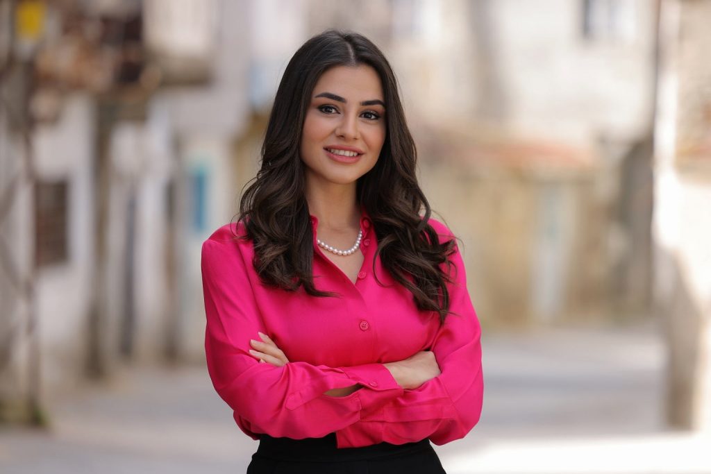 Gönül Dağı’nın Asuman’ı Hazal Çağlar