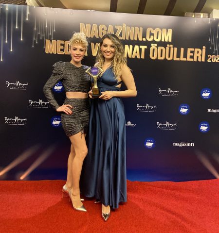 ‘Güldür Güldür Show’a en iyi komedi dizisi ödülü!