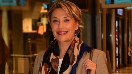 Gülse Birsel’in Yeni Projesi Yılbaşı Filminin Detayları Ortaya Çıktı