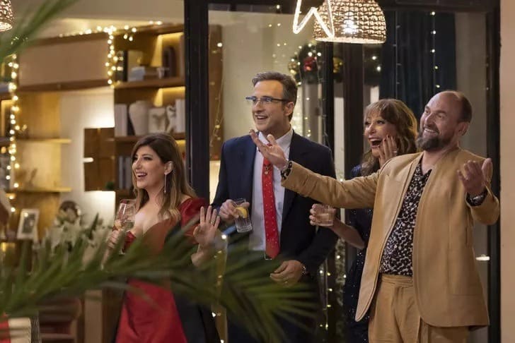 Gülse Birsel'in Yılbaşı Gecesi filminden resmi fragman yayınlandı!