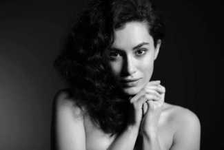 Güneşi Beklerken'in Zeynep'i Hande Doğandemir hakkında merak ettikleriniz!