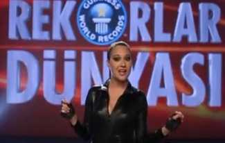 Gupse Özay yarışma programı sunacak!