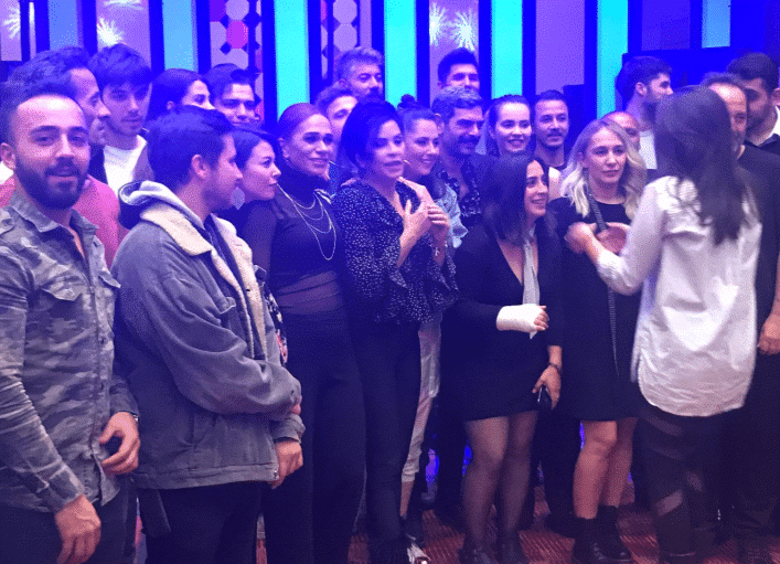 Güvercin dizisinin oyuncuları ilk bölümü birlikte izledi!