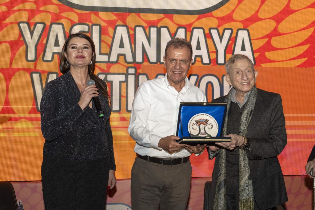 Haldun Dormen ilk kez Tarsus sahnesinde!