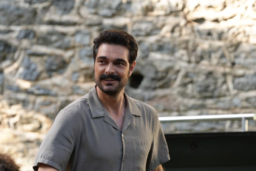 Halil İbrahim Ceyhan karakteriyle Leyla; Hayat... Aşk... Adalet'te tüm dengeleri değiştirecek!