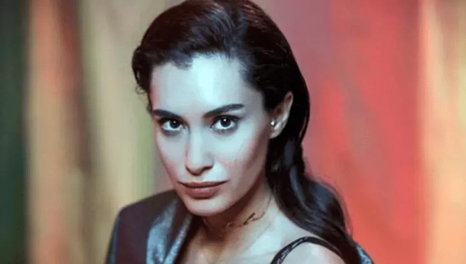 Hande Doğandemir: "Pes etme noktasına geliyorum"