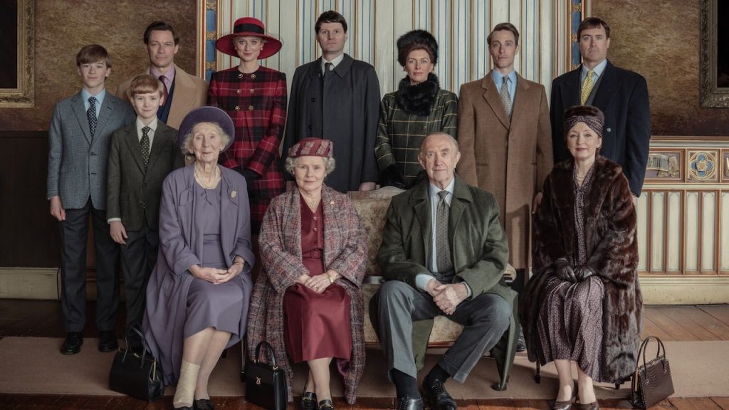 Hasret bitti! Netflix'in The Crown dizisi 5. sezon yayınlandı!