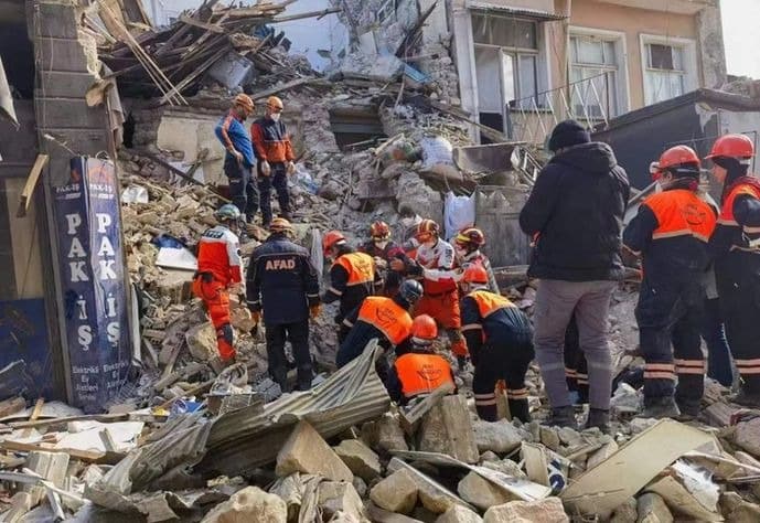 Hatay'da bilanço ağırlaşıyor: Artçılar olmaya devam ediyor!