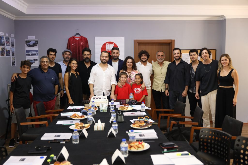 Hayatla Barış filminin dev oyuncu kadrosu ile okuma provaları başladı!