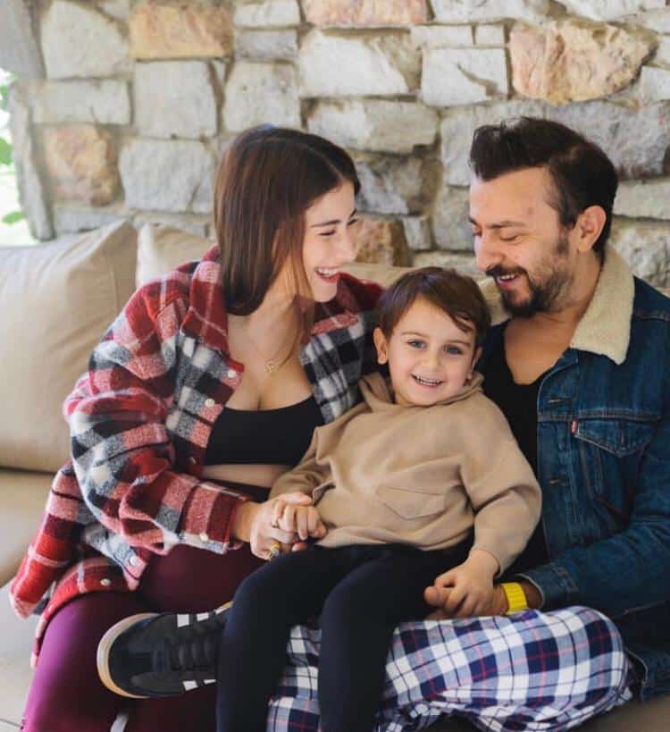 Hazal Kaya: Ali'ye asılırsa çok eğlenirim!