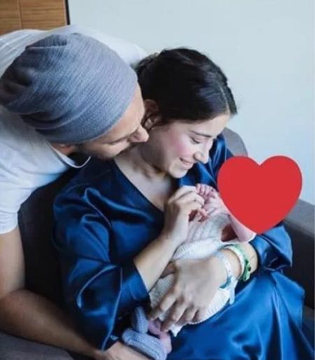 Hazal Kaya ikinci kez anne oldu!