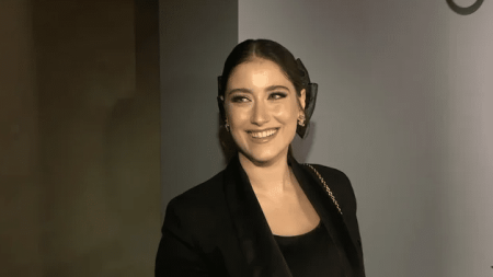 Hazal Kaya'nın yeni dizisi kesinleşti! "Pera Palas'ta Gece Yarısı" geliyor...