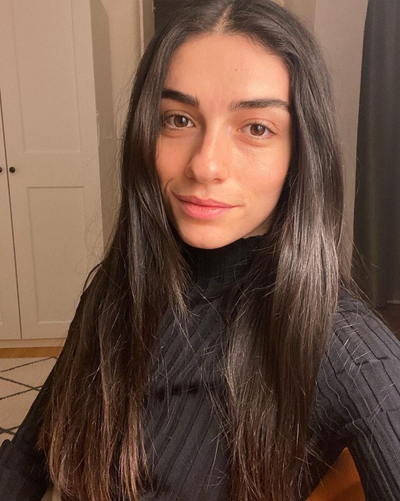 Hazar Ergüçlü