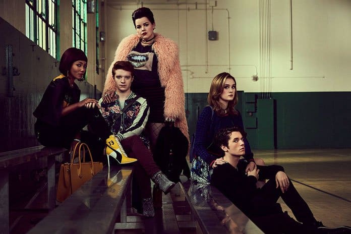 Heathers dizisi başlamadan yayından kaldırıldı!