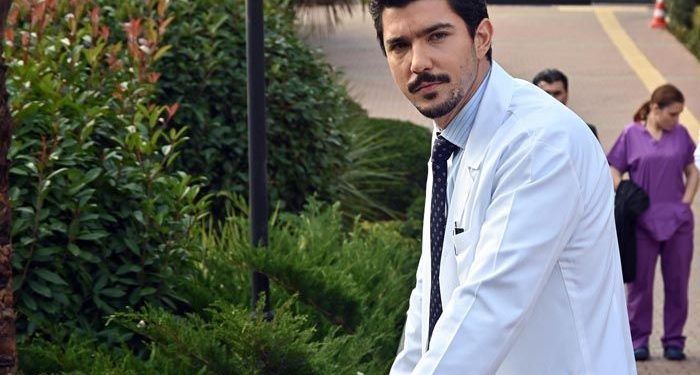 Hekimoğlu dizisinin oyuncusu Kaan Yıldırım'dan dizi hakkında açıklamalar geldi!