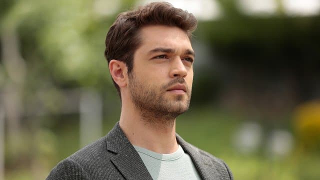 Her Yerde Sen Demir (Furkan Andıç) kimdir?