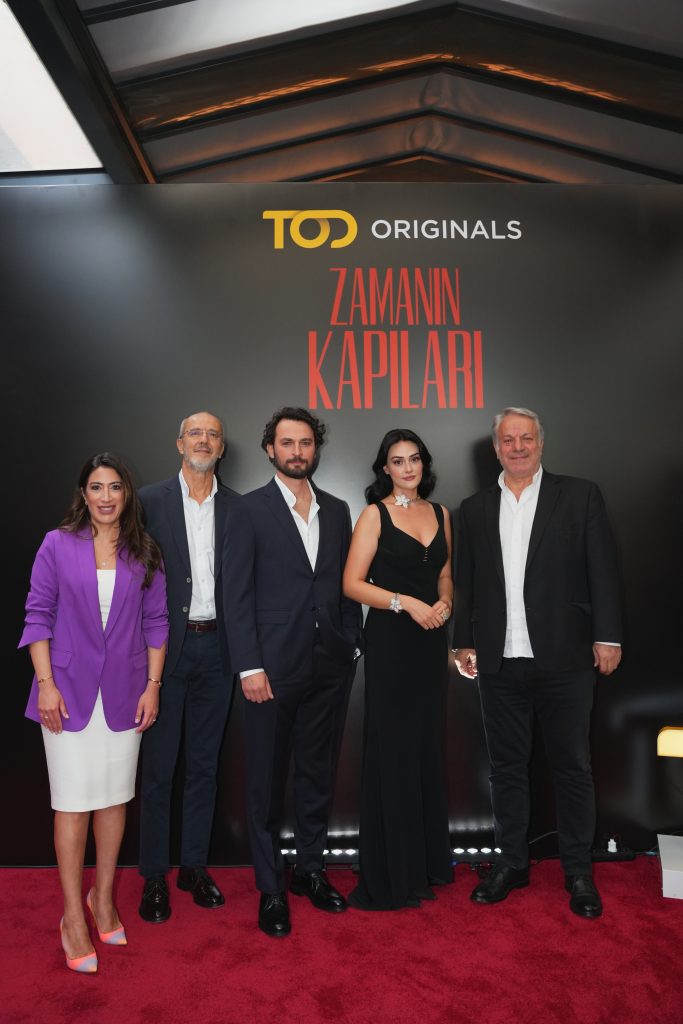 Heyecanla beklenen ‘Zamanın Kapıları’ dizisinin lansmanı gerçekleşti!