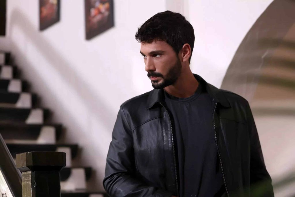 Hudutsuz Sevda 3. Bölümde Letoların evine şok baskın! Peki Halil İbrahim