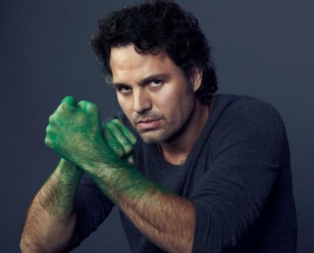 Hulk'u canlandıran Mark Ruffalo'lu yeni HBO dizisi I Know This Much Is True'yu tanıyalım!