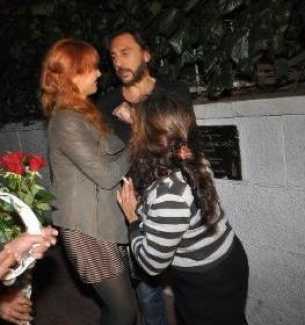 Hürrem’e saldırı Hürrem'e saldırı
