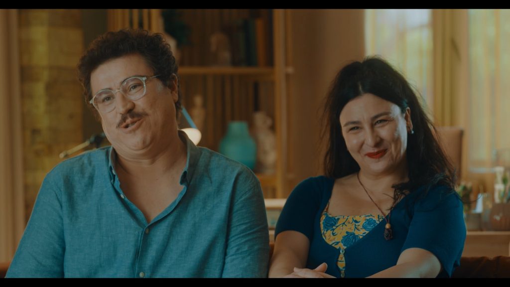 İbrahim Büyükak ve Yasemin Sakallıoğlu’nu buluşturan ‘Mutluyuz’ filminden ilk teaser yayınlandı!
