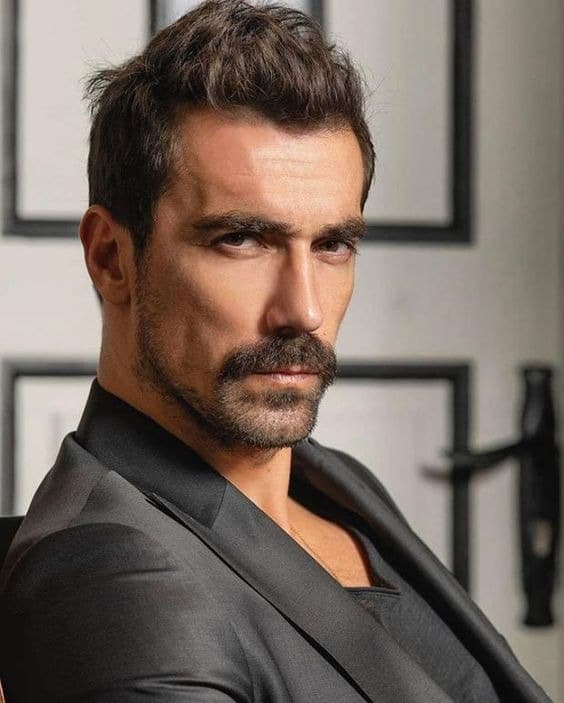 İbrahim Çelikkol ekranlara geri mi dönüyor?