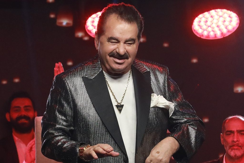 İbrahim Tatlıses'ten mikrofonsuz performans!