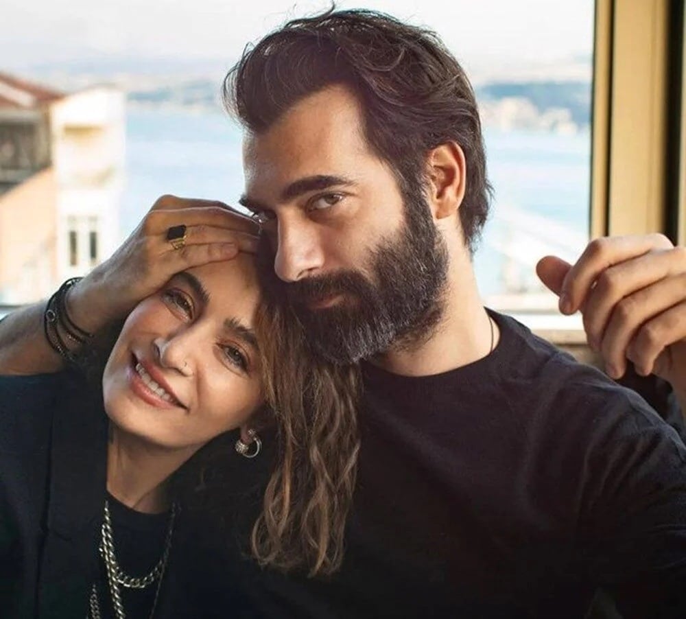 İlker Kaleli ve Sıla Gençoğlu'nden anlamlı hareket: 3 depremzede çocuğu okutacaklar!