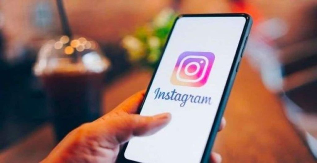 Instagram çöktü mü? Instagramda hesaplar askıya mı alındı?