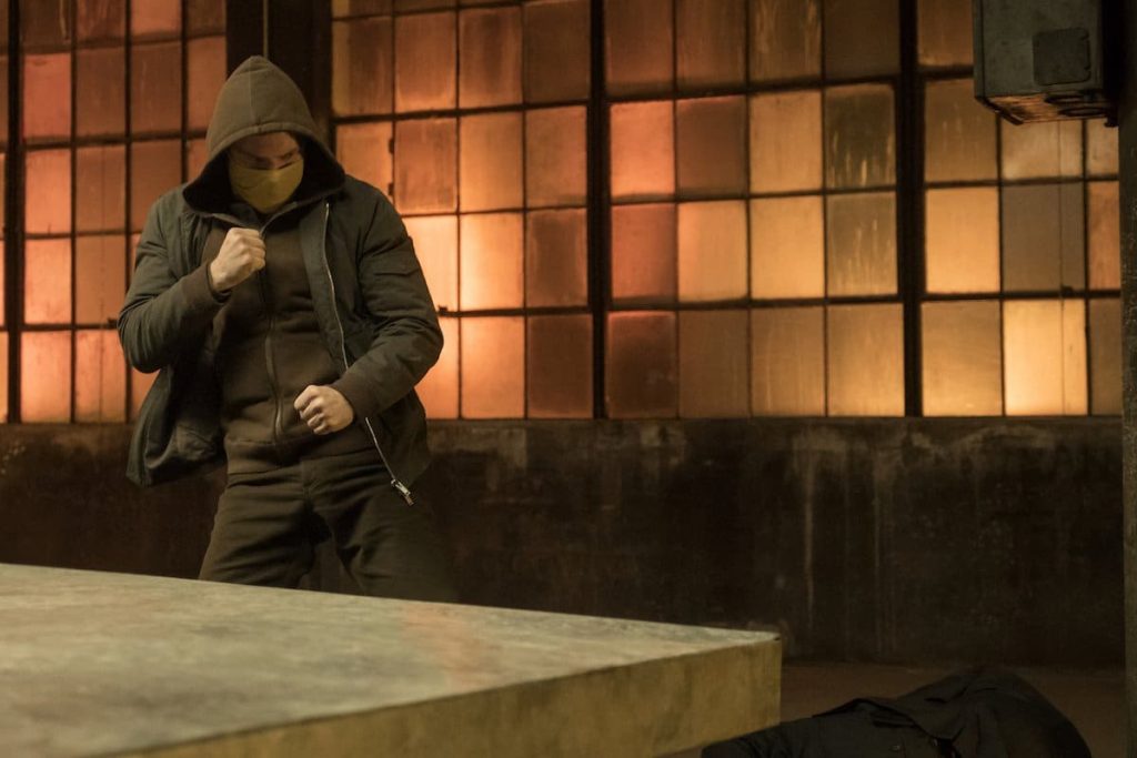 Iron Fist 2. sezon için yeni tanıtım videosu yayınlandı! Iron Fist klasik kostümüyle!
