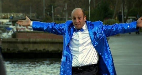 İsmail Abi bu sefer de kulaklarımızın pasını alacak!