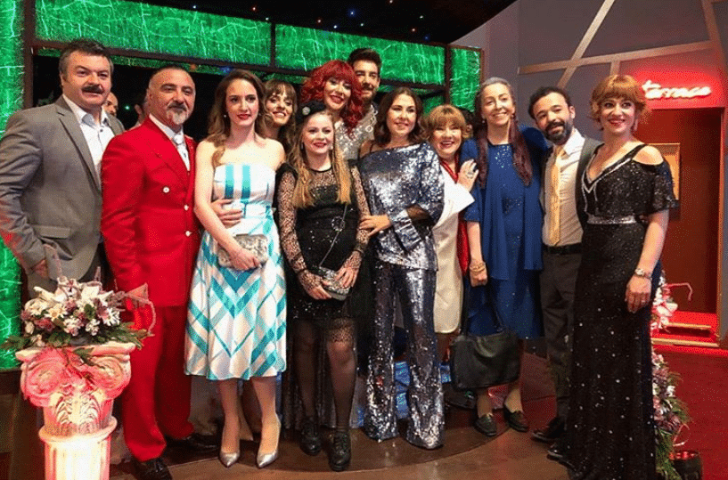 Jet Sosyete'nin finalinde Nilüfer sürprizi! Gülse Birsel bombayı patlattı!