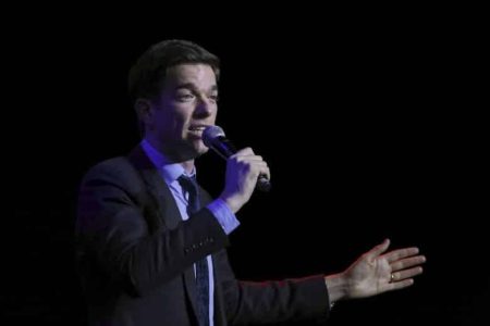 John Mulaney ve Netflix iş birliği John Mulaney: Kid Gorgeous at Radio City ile devam ediyor!