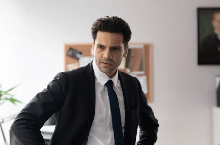 Kaan Urgancıoğlu'ndan Emmy Ödülleri'nde fırtına etkisi!