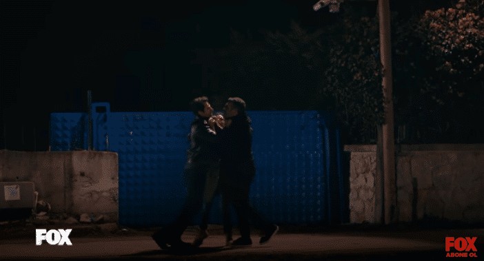 Kadın 51. yeni bölümde Arif ve Sarp’ın kavgası heyecanı artıracak! Kadın 51. yeni bölümde Arif ve Sarp'ın kavgası heyecanı artıracak!