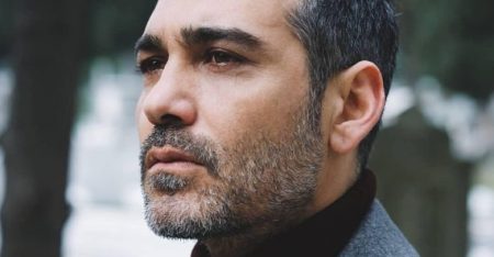 Kadın dizisinin Sarp'ı Caner Cindoruk diziye veda mesajı paylaştı..