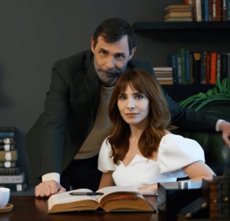 Kağıt Ev dizisinin konusu nedir?