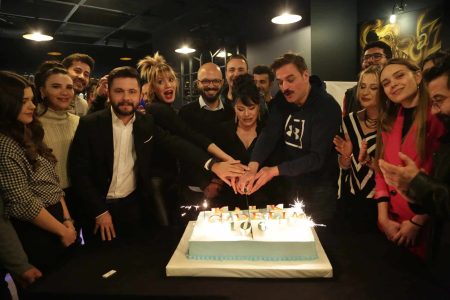 Kalk Gidelim dizisi 100. bölümünü kutladı!