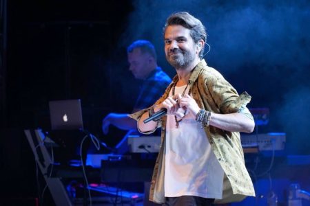 Kenan Doğulu'dan 100. yıl marşı: "İkinci Yüzyıl"