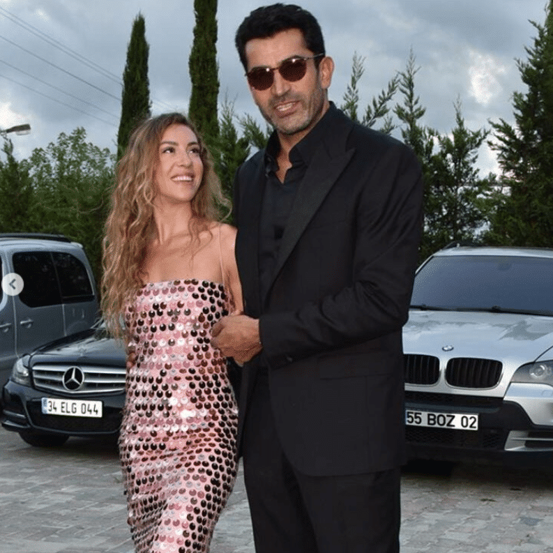 Kenan İmirzalıoğlu eşine kıyamadı! O hareketi genç kızları özendirdi...
