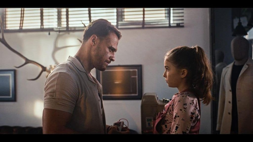 Kerem Bürsin'in "Lemi" dizisinin adı değişti! İlk kareler görücüye çıktı!