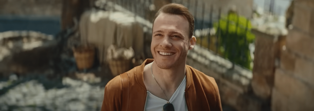 Kerem Bürsin'li reklamda rekor izleme!