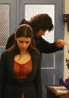 Kerim ve Fatmagül birlikte yemekte