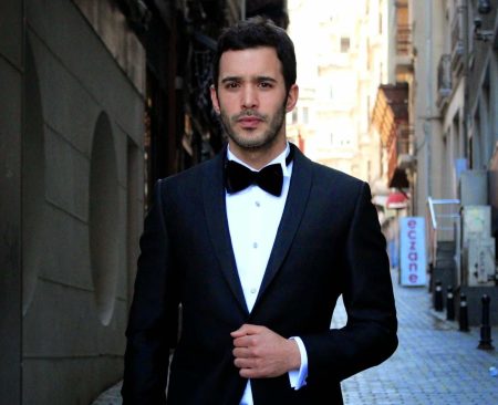 Kiralık Aşk'ın Ömer'i Barış Arduç ekranlara dönüyor