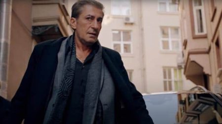 Kırmızı Oda'nın Sadi'si Erkan Petekkaya Doğduğun Ev Kaderindir'e konuk oluyor!