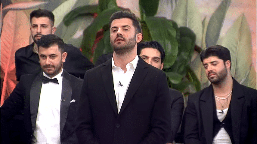 Kısmetse Olur: Aşkın Gücü'nün 154. bölümünde kim elendi? Yeni yarışmacı Onur kimdir? Instagram hesabı ne?