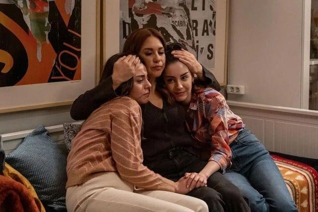 Kızılcık Şerbeti'ne Çimen'in partneri damga vuracak! Survivor'un eski yarışmacısıyla el sıkışıldı...