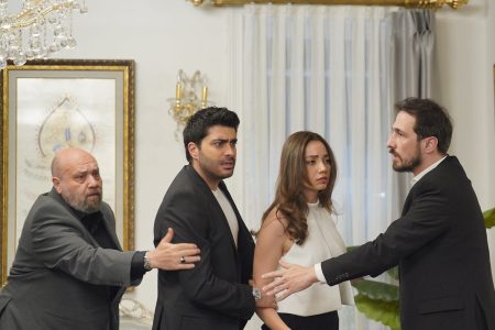 Kızılcık Şerbeti’nin reyting rekoru kıran sezon finalinden kamera arkası görüntüleri yayınlandı!