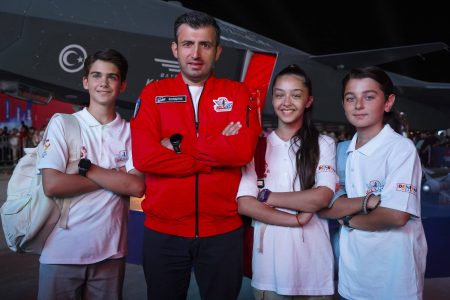 Kod Adı Kırlangıç’ın ilk bölümüyle ekrana geliyor! Yeni bölümde Selçuk Bayraktar sürprizi!